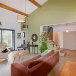 Luxurious In Les Avignon Hébergement de vacances