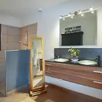 Semesterbostad Luxurious In Les Avignon